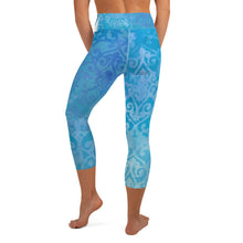 Load image into Gallery viewer, Dream Yoga Capri Leggings
